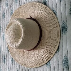 SunBody Hat